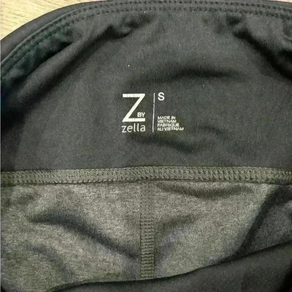 Zella grey and black active leggings size small - Picture 3 of 4